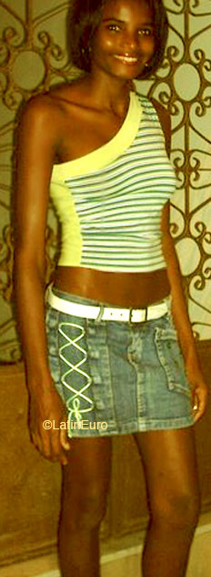 Date this funny Brazil girl Sineide from LAURO DE FREITAS B5122