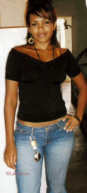 Date this exotic Brazil girl Jaqueline from CUIABA B5284