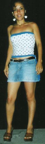 Date this nice looking Brazil girl Jaqualine from MONTES CLAROS B5336