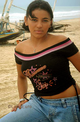 Date this lovely Brazil girl Maria from FORTALEZA B5338