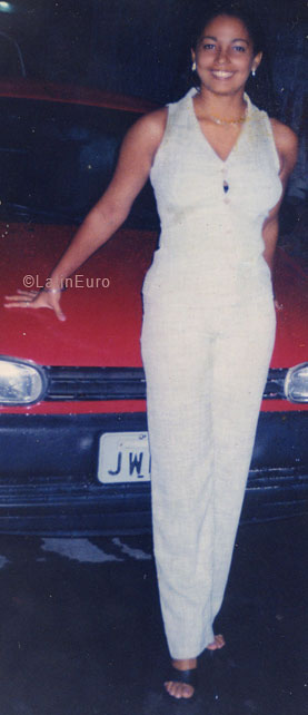 Date this pretty Brazil girl Eliene from MANAUS B5364