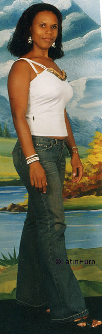 Date this cute Brazil girl Adenir from JARDIM B5368