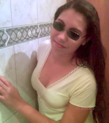 Date this delightful Brazil girl Janaina from SAO JOSE DO RIO PRETO B5508