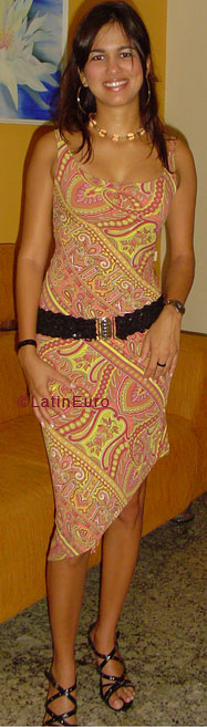 Date this attractive Brazil girl Raquel from FORTALEZA B5625
