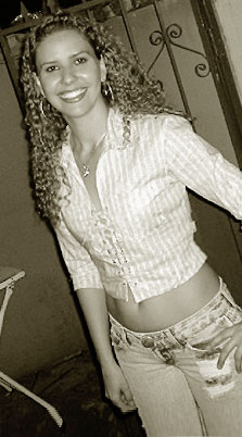 Date this beautiful Brazil girl Cleide from GOIANIA B5673