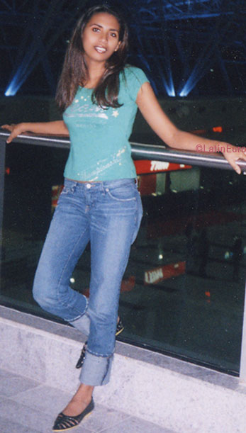 Date this tall Brazil girl Samara from RECIFE B5707