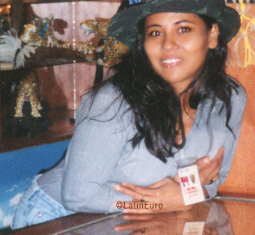 Date this stunning Brazil girl Cleonice from MANAUS B5708