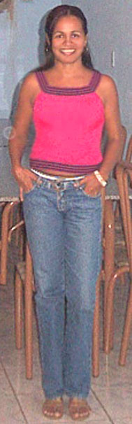 Date this good-looking Brazil girl Shirlei from MINACU B5761