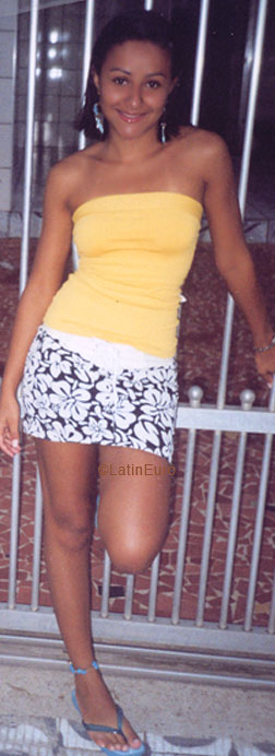 Date this tall Brazil girl Samira from JARDIM B5838