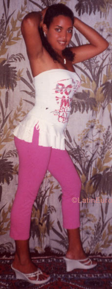 Date this cute Brazil girl Erica from OLINDA B5848