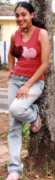 Date this sultry Brazil girl Renata from LAGOA AZUL B5869