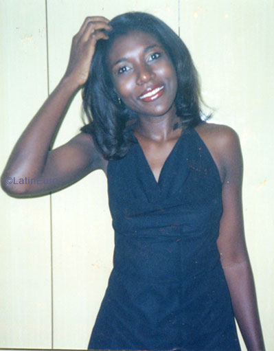 Date this foxy Brazil girl Christiane from JEQUIE B5895