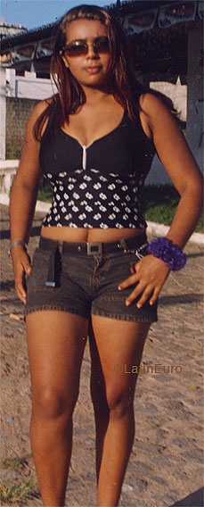Date this charming Brazil girl Danielle from NATAL B5896
