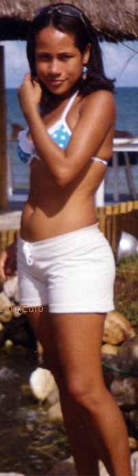 Date this tall Brazil girl Silmara from ITABUNA B5933