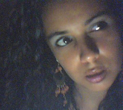 Date this happy Brazil girl Erika from SALVADOR B6002