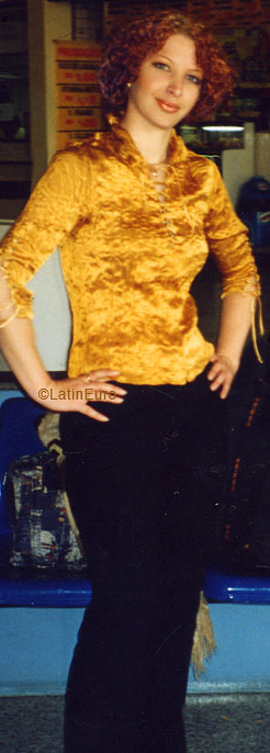 Date this delightful Brazil girl Francoise from CAJURU B6014