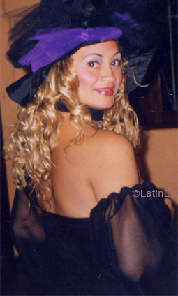 Date this gorgeous Brazil girl Vilma from TERESOPOLIS B6027