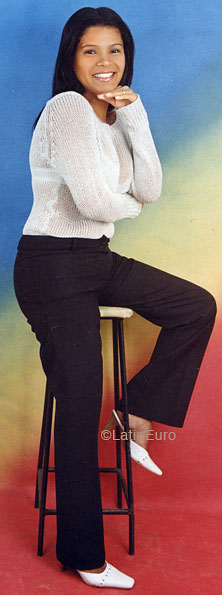 Date this exotic Brazil girl Roberta from JABOATAO B6047