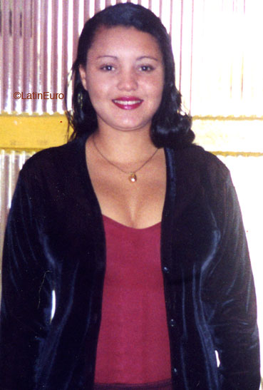 Date this hot Brazil girl 27 from ARACAJU B6079