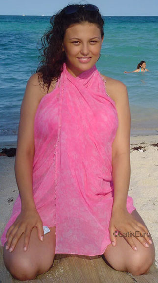 Date this athletic Brazil girl Andreia from  B6092