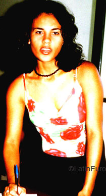 Date this sensual Brazil girl Cristina from PAULISTA B6143