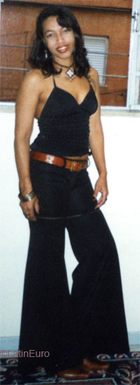 Date this charming Brazil girl Sandra from SAO PAULO B6170