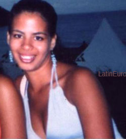 Date this young Brazil girl Giselle from RIO DE JANEIRO B6194