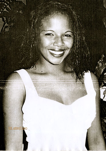 Date this nice looking Brazil girl Melina from PEDERNEIRAS B6206