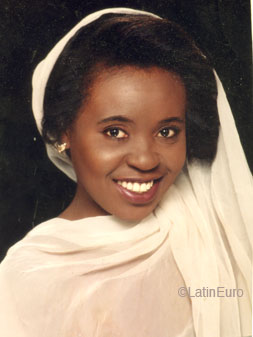 Date this foxy Brazil girl Marcia from  B6223