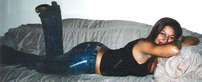 Date this athletic Brazil girl Andrea from CUIABA B6284