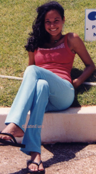 Date this athletic Brazil girl Claudia from ILHEUS B6509