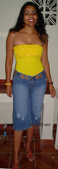 Date this tall Brazil girl Roberta from NAVEGANTES B6516