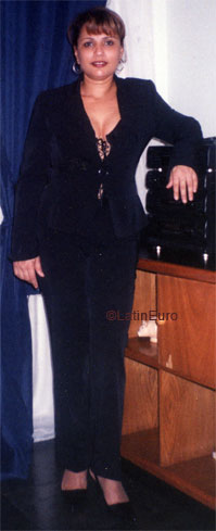 Date this nice looking Brazil girl Irany from IPATINGA B6545