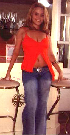 Date this fun Brazil girl Daniela from GOIANIA B3356