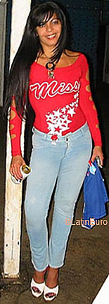 Date this charming Brazil girl Selma from  B6647