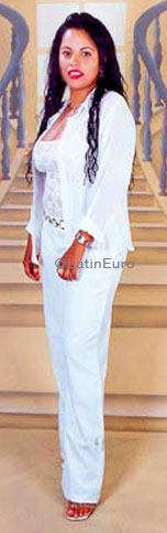 Date this hot Brazil girl Fabiana from BARRETOS B6857