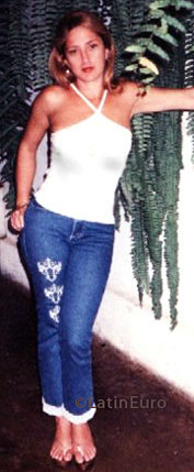 Date this attractive Brazil girl Ledimara from BAMBUI B6860