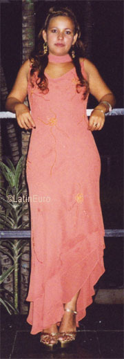 Date this foxy Brazil girl Dardania from BOA VISTA B7045