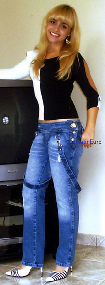 Date this passionate Brazil girl Dalva from BAURU B7070