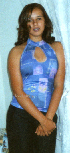 Date this gorgeous Brazil girl Clesiane from BOM JESUS B7235