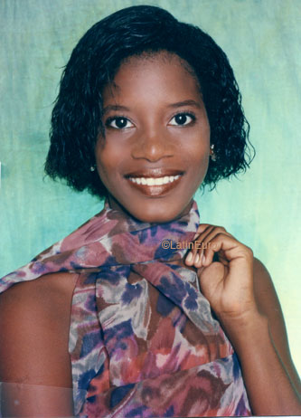 Date this delightful Brazil girl Alina from RECIFE B7274