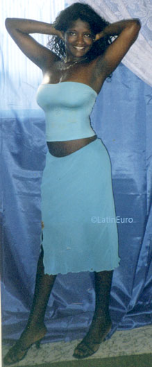 Date this hot Brazil girl Vera from RIO DE JANEIRO B7349