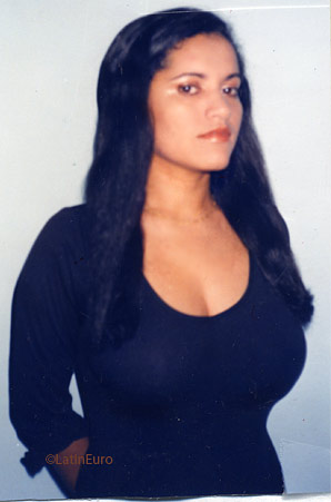 Date this athletic Brazil girl Sandra from PETROLINA B7357