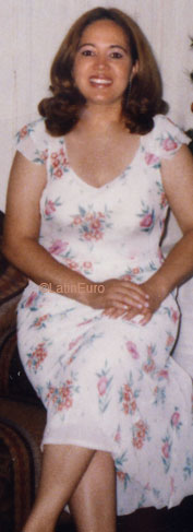 Date this beautiful Brazil girl Marlene from ASSIS B7455