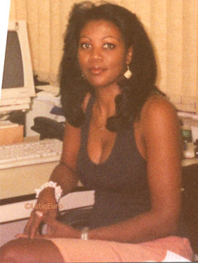 Date this nice looking Brazil girl Marcia from RIO DE JANEIRO B7570