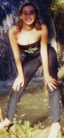 Date this nice looking Brazil girl Marli from TOLEDO B7580