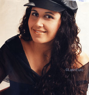 Date this delightful Brazil girl Daisy from SAO LEOPOLDO B7587