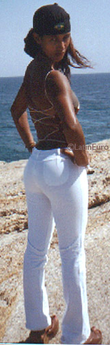 Date this hot Brazil girl Rosana from JARDIM B7600