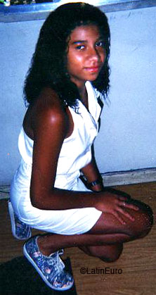 Date this good-looking Brazil girl Margareth from GLORIA B7769