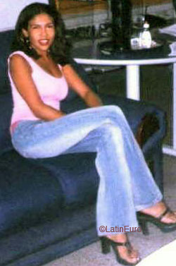 Date this lovely Brazil girl Elis from MANAUS B7783